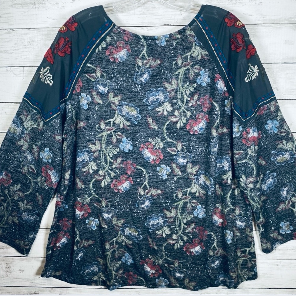Chic Floral Embroidered Top from Hannah 1X